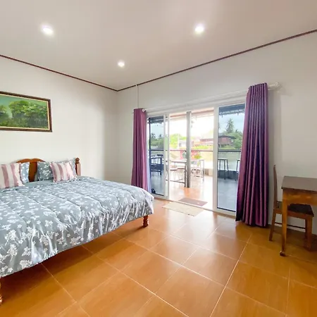 Bansuwan Homestay Amphawa Esterno foto