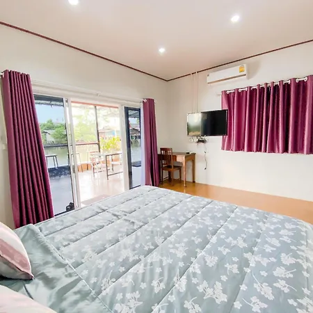 Bansuwan Homestay Amphawa Esterno foto