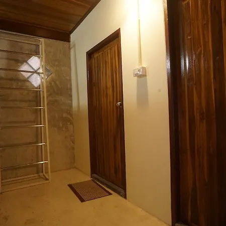 Bansuwan Homestay Amphawa Esterno foto