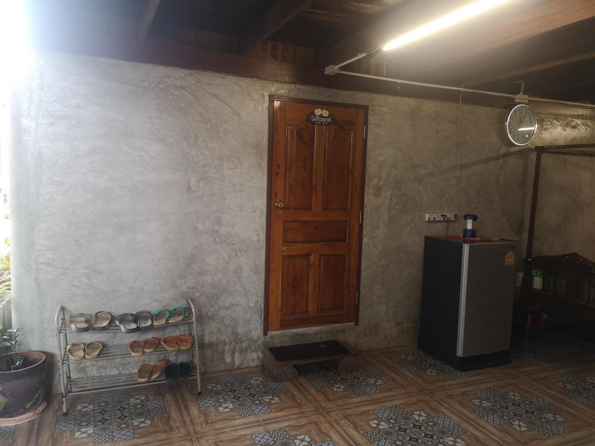 Bansuwan Homestay Amphawa